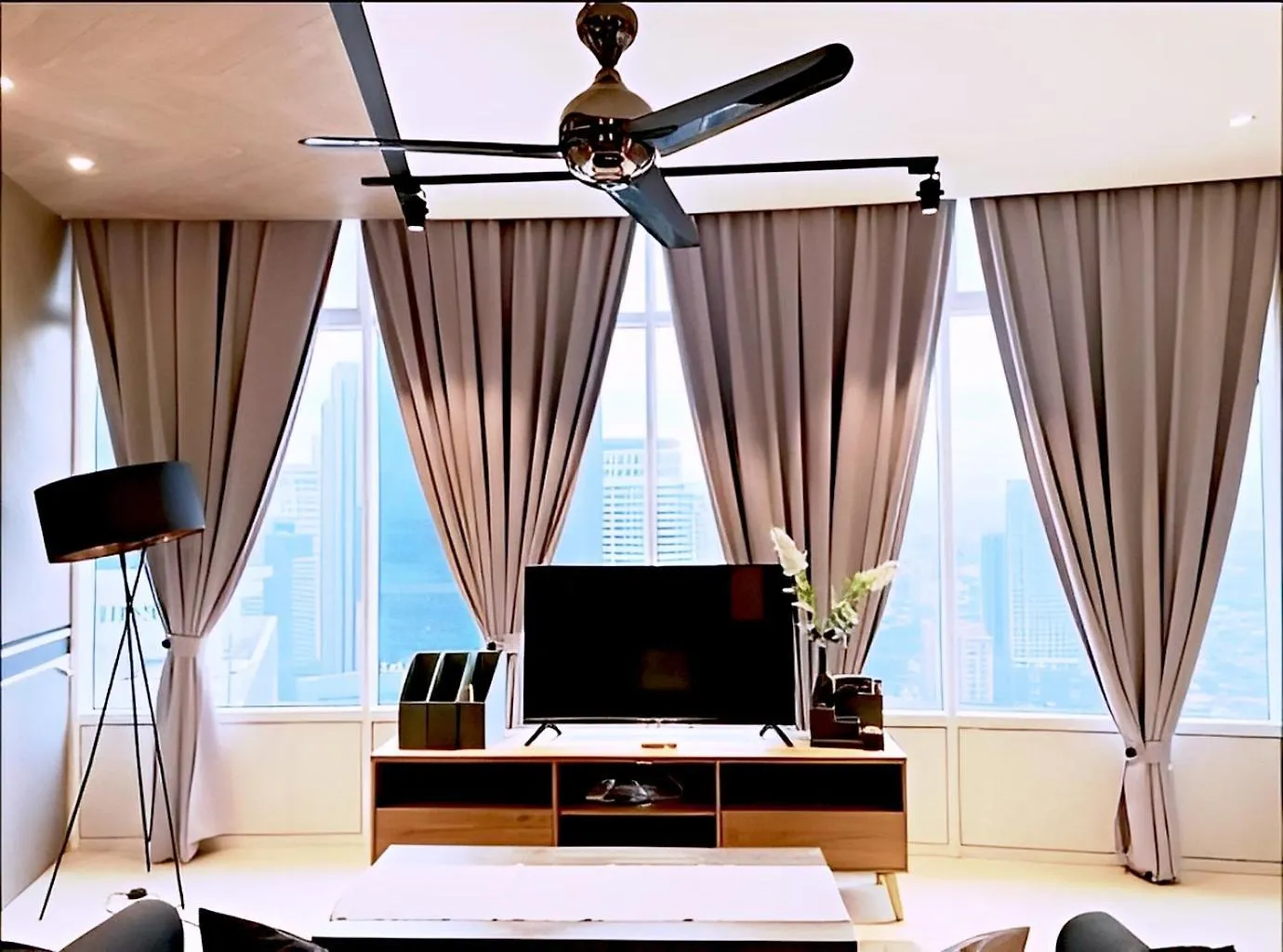 Vortex Hotel Suites Klcc At Kuala Lumpur City Center Apartment